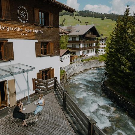 Margarethe Apartments Lech Bagian luar foto