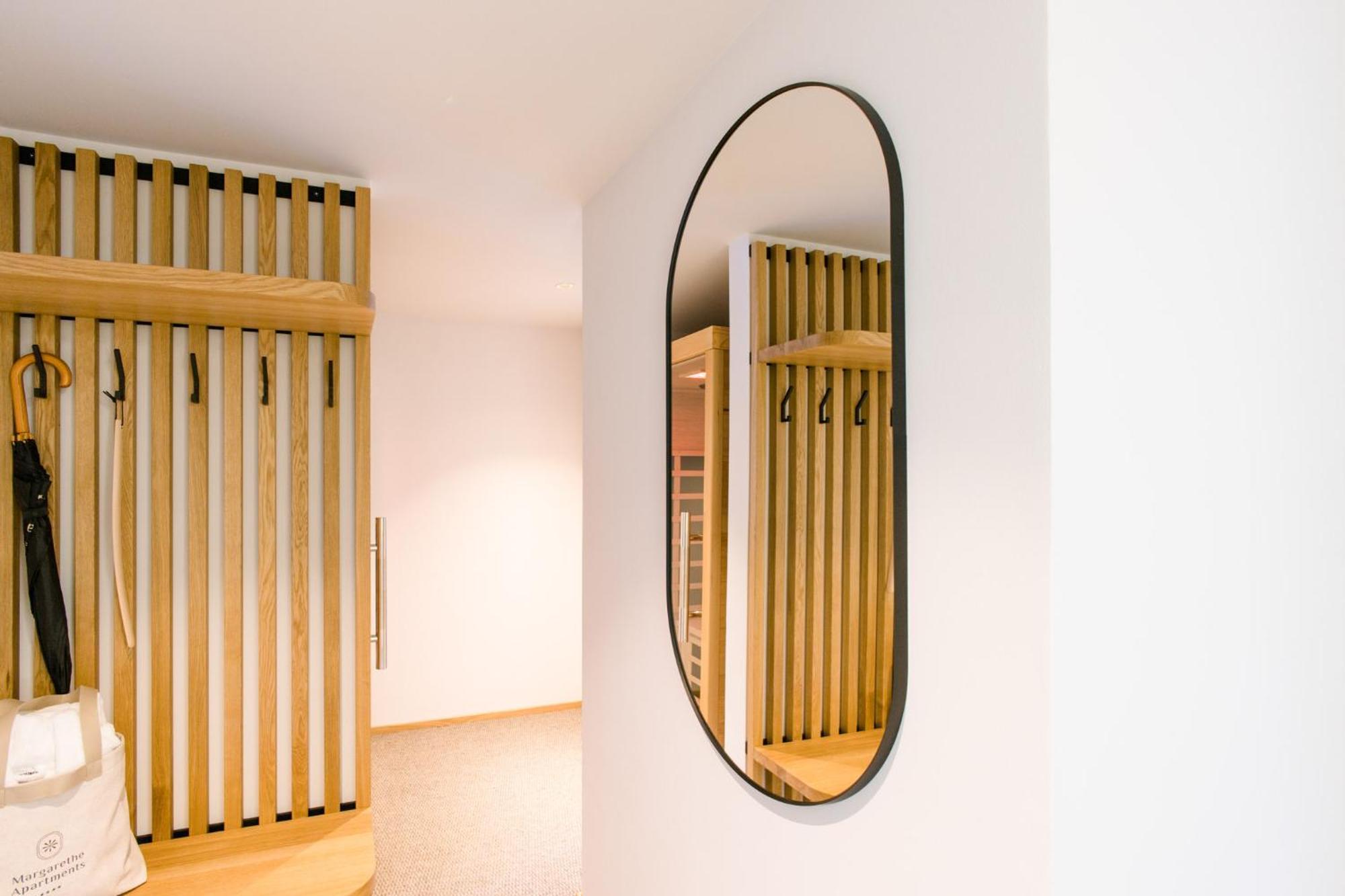 Margarethe Apartments Lech Ruang foto